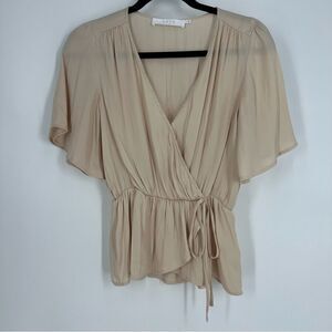 ASTR THE LABEL Women’s Tan Flutter Sleeve Faux Wrap Blouse Sz S